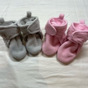 FRIENDS slipper booties (Gray/Pink)